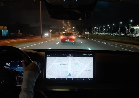 三焦點人工水晶體於夜間開車視覺模擬